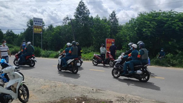 Đồng Nai: Quyết tâm bảo vệ "Vùng xanh" - hỗ trợ bà con yên tâm "chống dịch" tại xã Tân Hiệp 