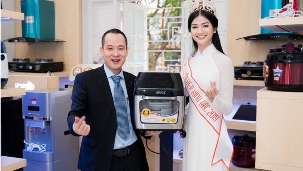 "Người đẹp Biển" Nguyễn Thị Thu Phương vừa trở thành đại sứ thương hiệu