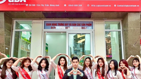 Anh Phan Đình Văn – đại diện đối tác công nghệ và nhóm marketing GBA trẻ trung, đầy năng lượng tích cực
