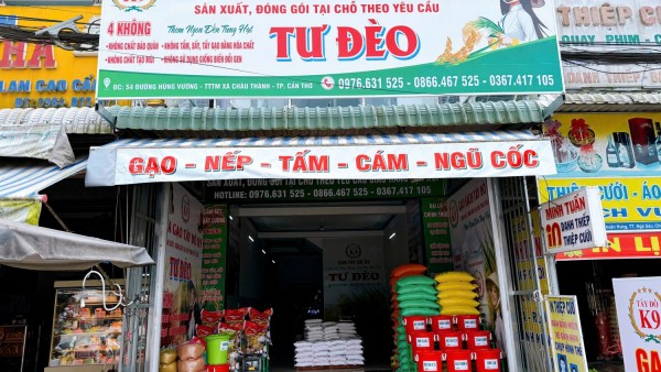 Tưng bừng khai trương Vựa Gạo Sạch Tây Đô K9 – Tư Đèo tại Chợ Ngã Sáu, TP. Cần Thơ