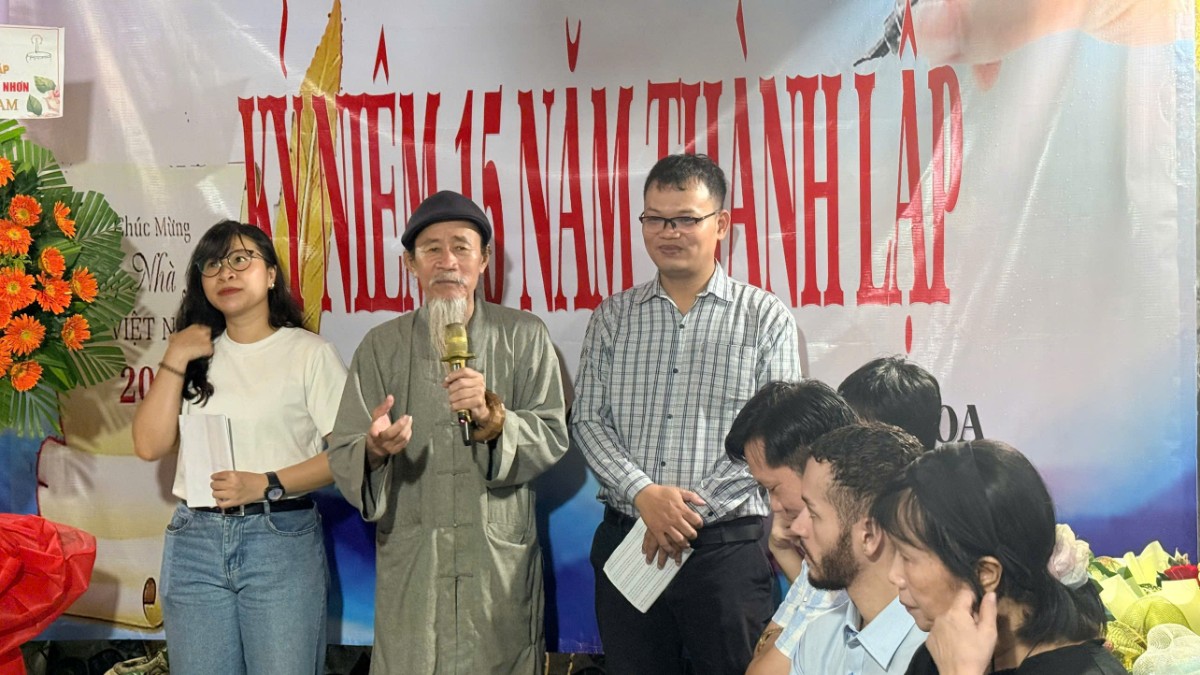 ac0f3fd2 bf51 4346 baa8 0b7f420513c7