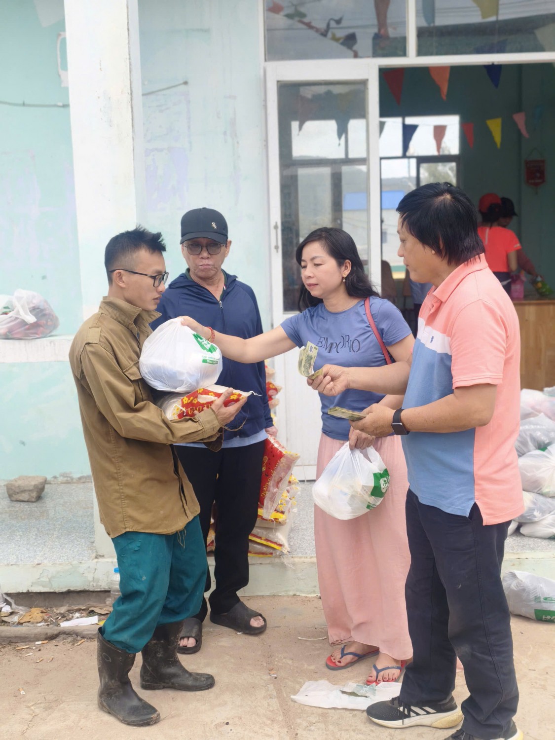 z7331042031257 ba24fa599f36feb6d22ab318db9f5f94