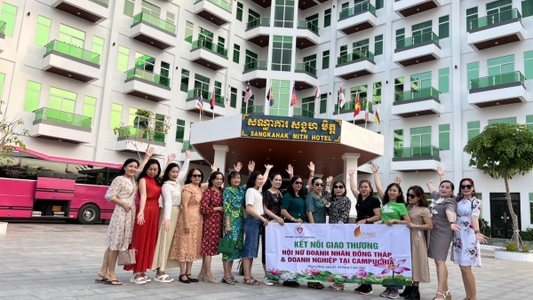 Hội Nữ Doanh nhân An Giang, Đồng Tháp kết nối giao thương tại Campuchia