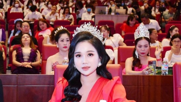 CEO Liên Trần: Người phụ nữ với khát khao đi tìm chân – thiện – mỹ